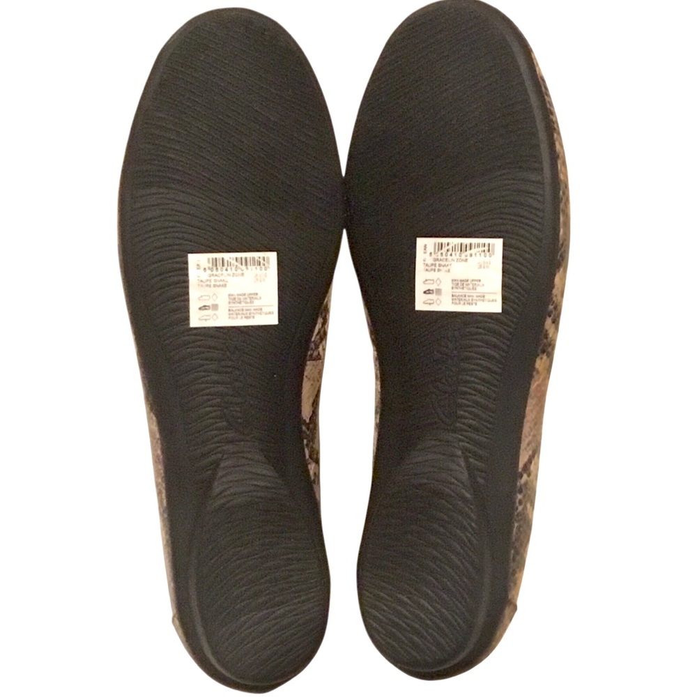 Clarks Gracelin Zone Ballet Flats Snakeskin with Brown Medallion Accent  Size: 9 - Picture 9 of 12